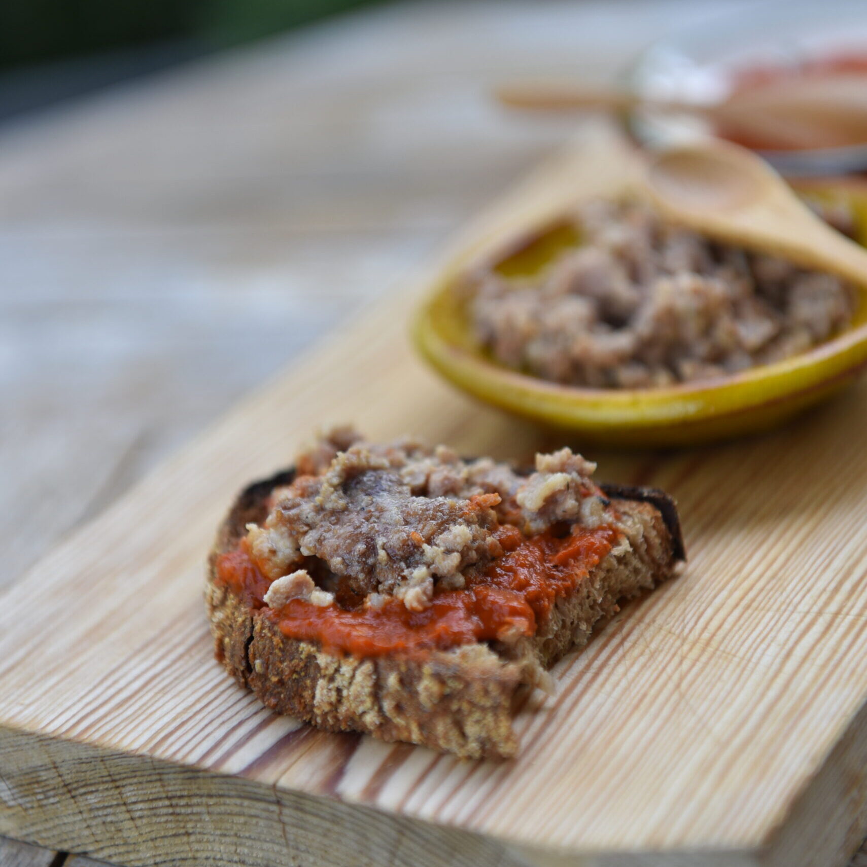 La tartine piquillos chichons